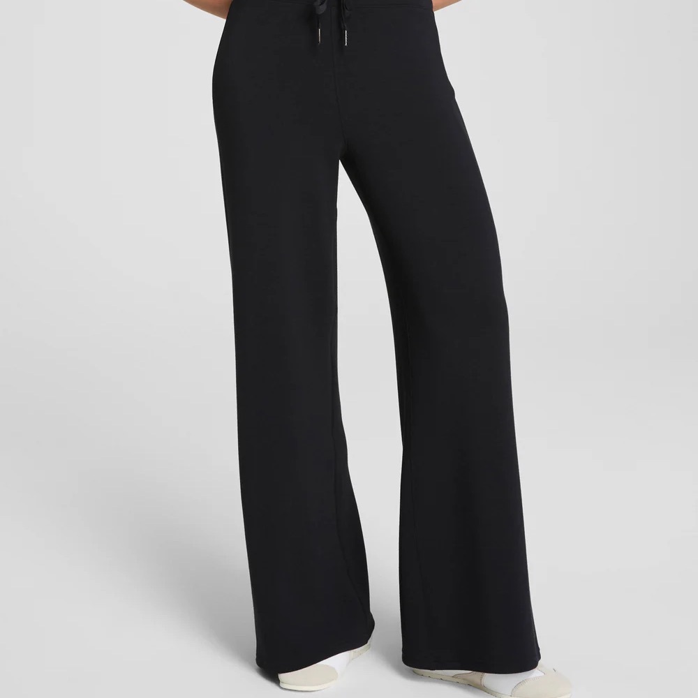 SPANX AirEssentials Wide Leg Pants